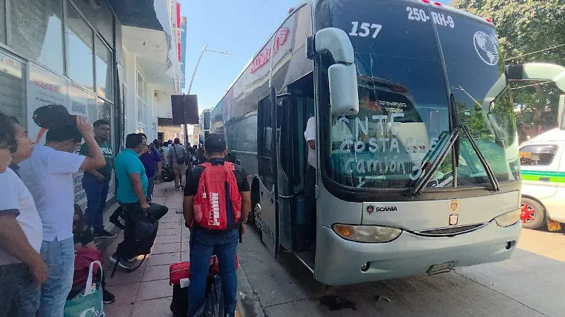 autobus CNTE Chiapas paro nacional